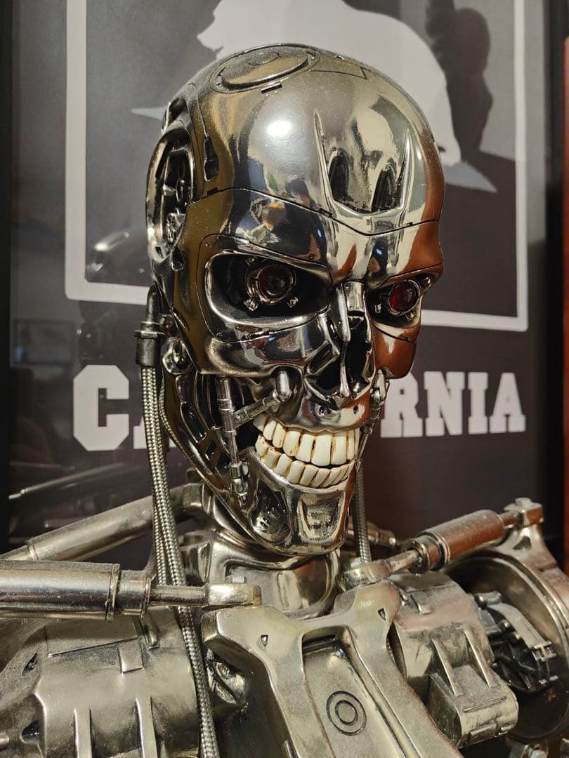 スタチュー 特注製作品 　ターミネーター　特大　フィギュア　アメコミ　ゴジラ