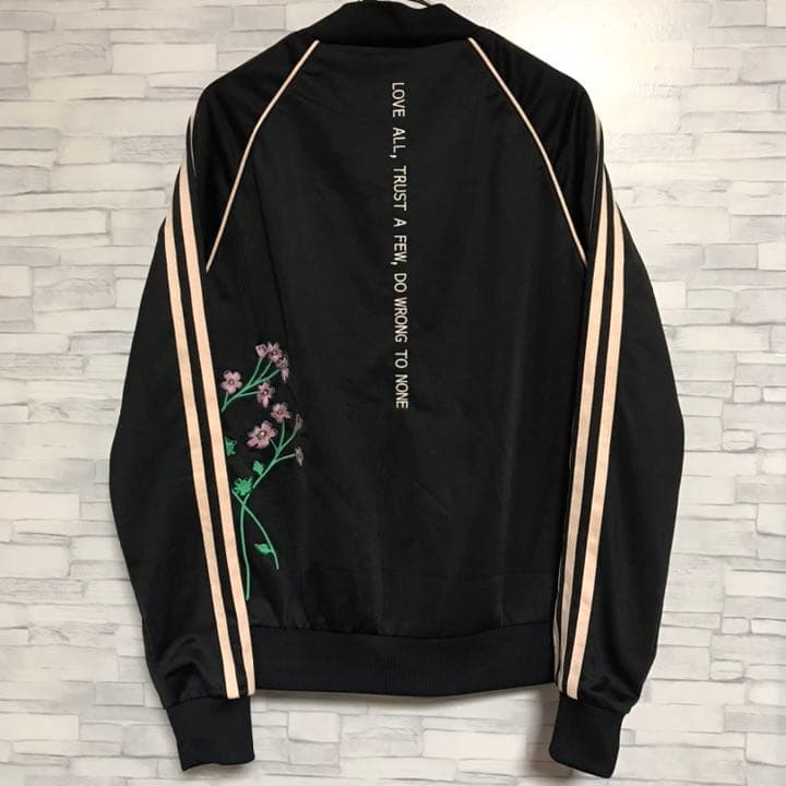adidas アディダス オリジナルス レア 花柄刺繍 トラックジャージ