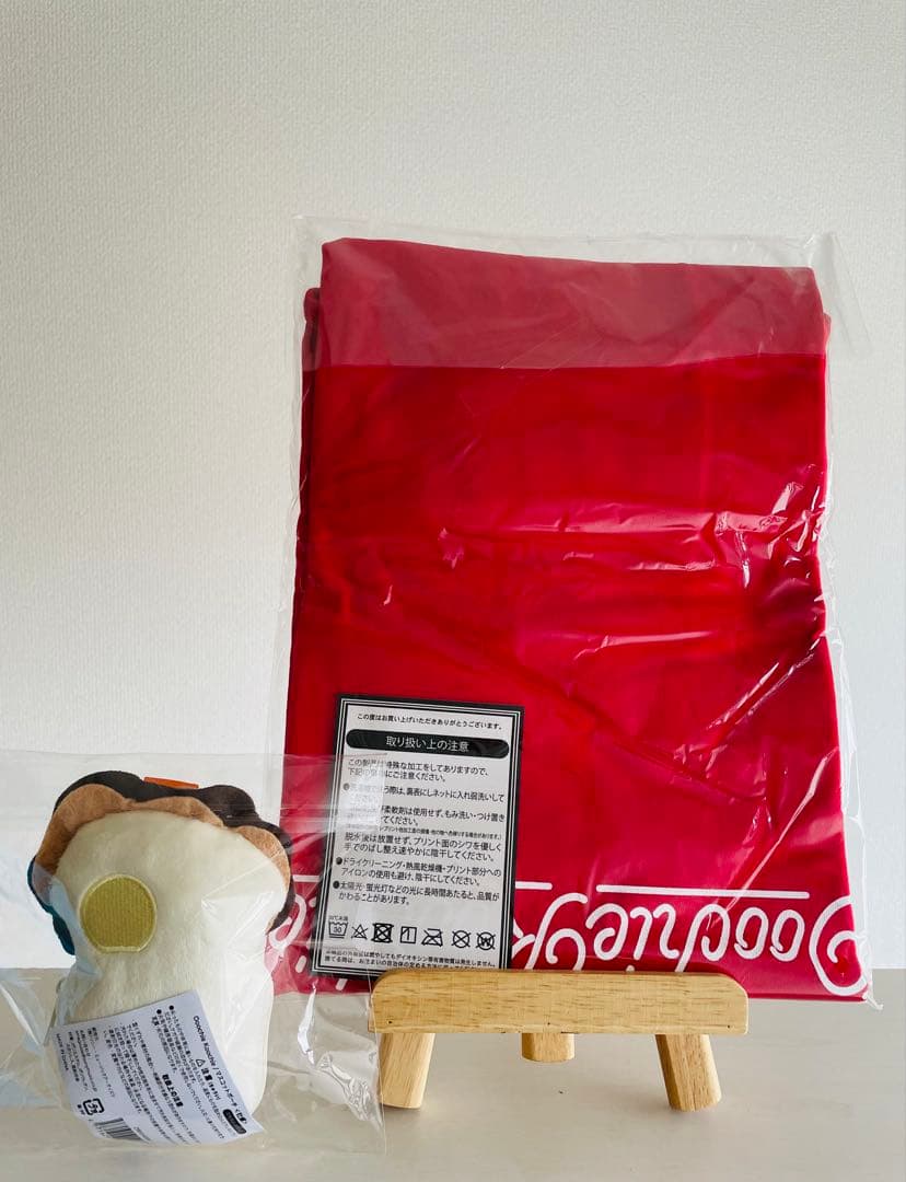 【新品】Ooochie Koochie×カープコラボT ◆マスコットポーチ　牡蠣