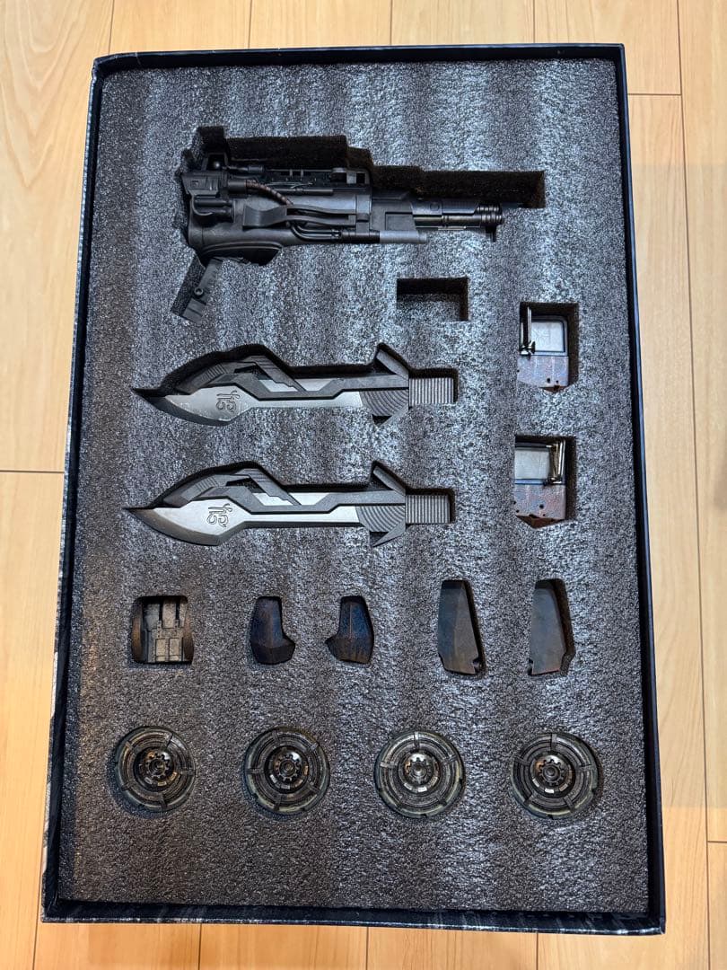 M*a様 bambaland限定版　ThreeA 3A クラシックオプティマスプ