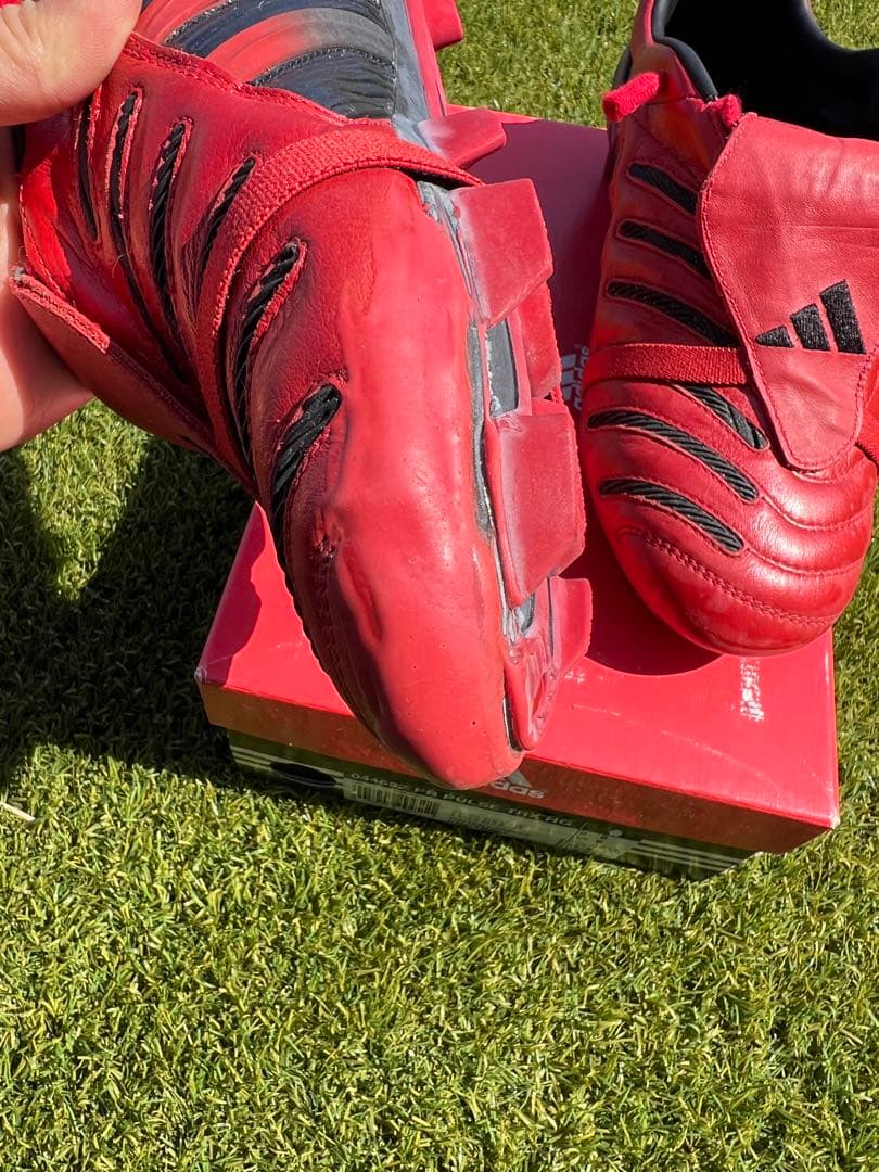 T*o様 アディダスプレデターパルス HG - メルカリ