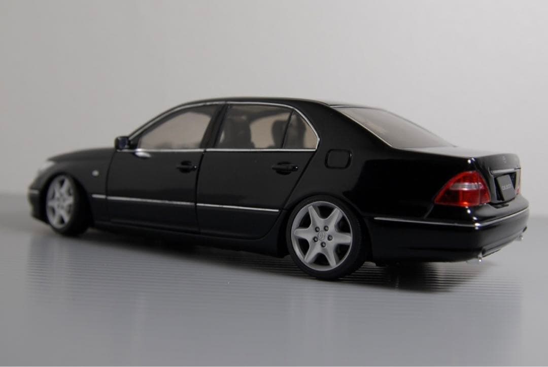 トヨタ セルシオ 30後期 ファブレスバージョン 1/24 ホットワークス