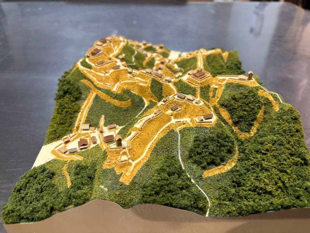 【週末まで22,000円‼️】城ラマ　高天神城　ジオラマ模型