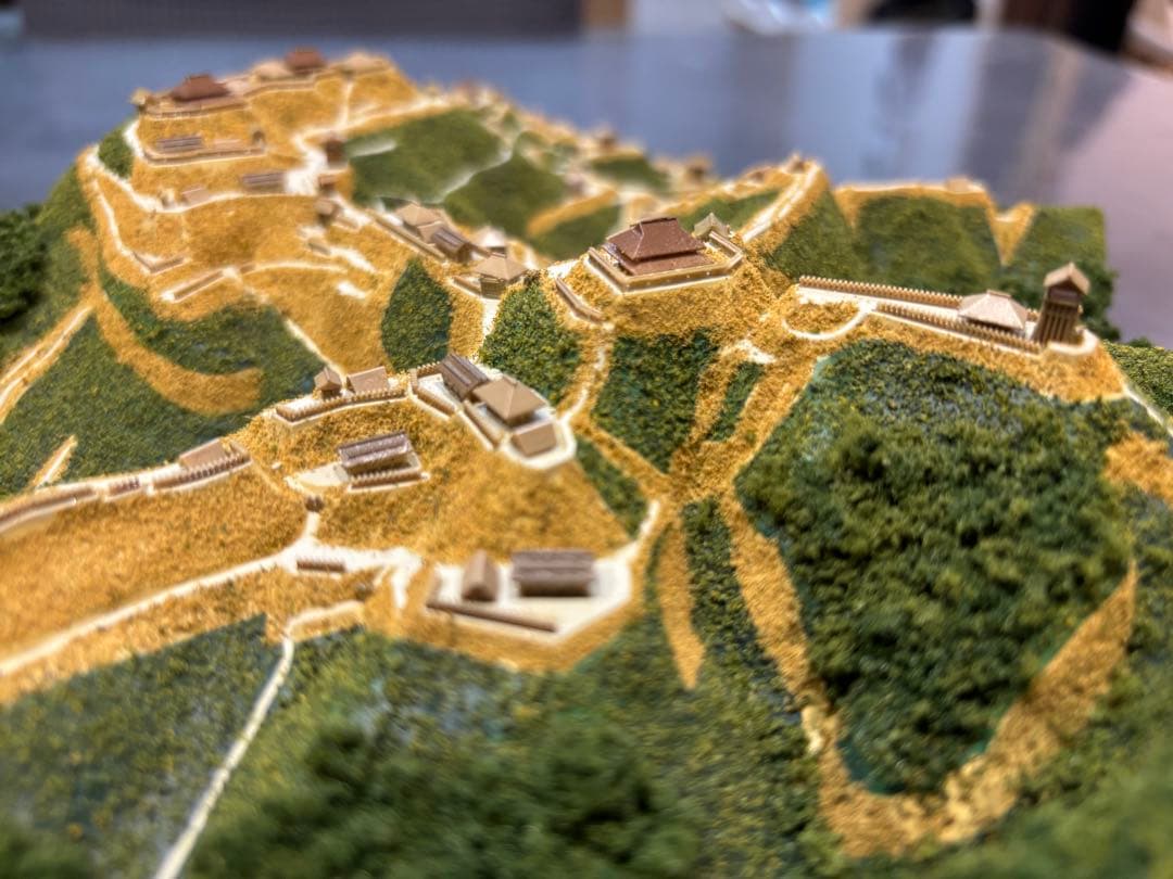 【週末まで22,000円‼️】城ラマ　高天神城　ジオラマ模型