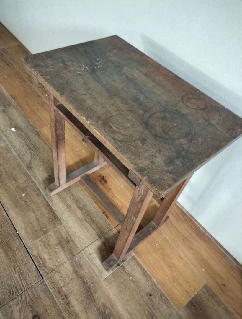 アンティーク 机 学習机 古道具/昭和レトロ/小学校机