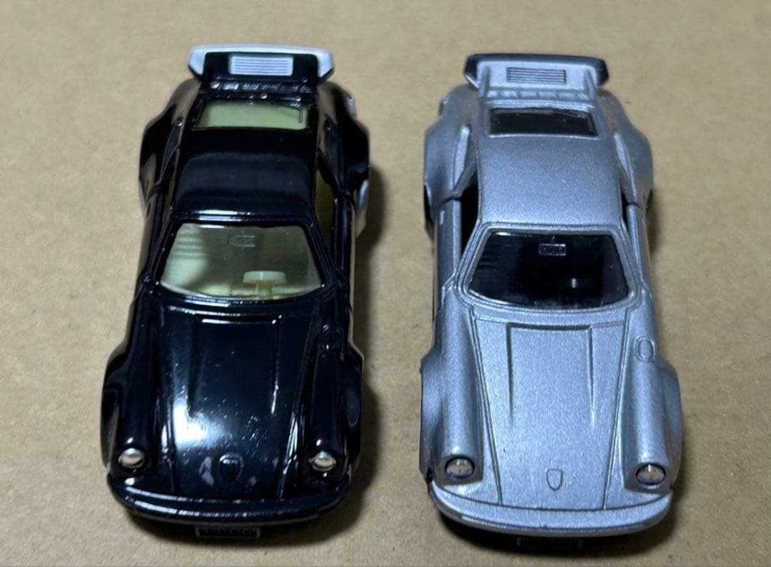 日本製 トミカ ポルシェ930ターボ 2台セット - メルカリ