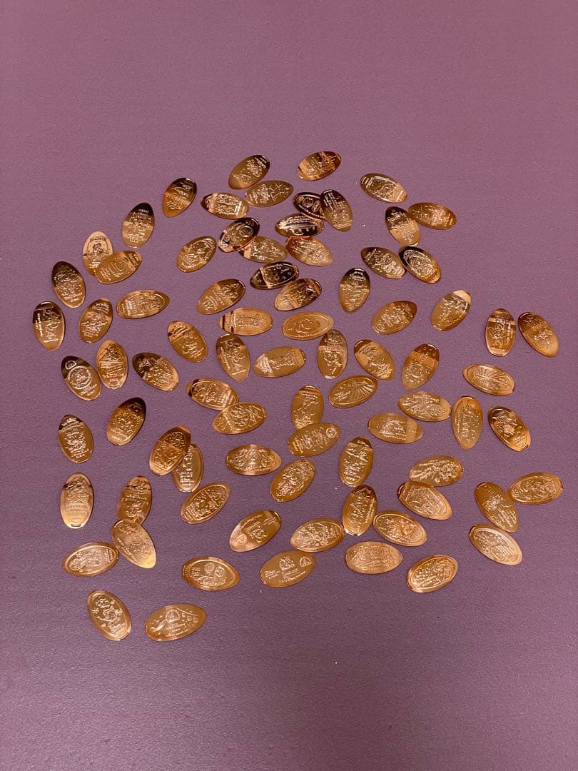 ※値下※ディズニー　スーベニアメダル 約350枚以上　コレクションブック7冊付き