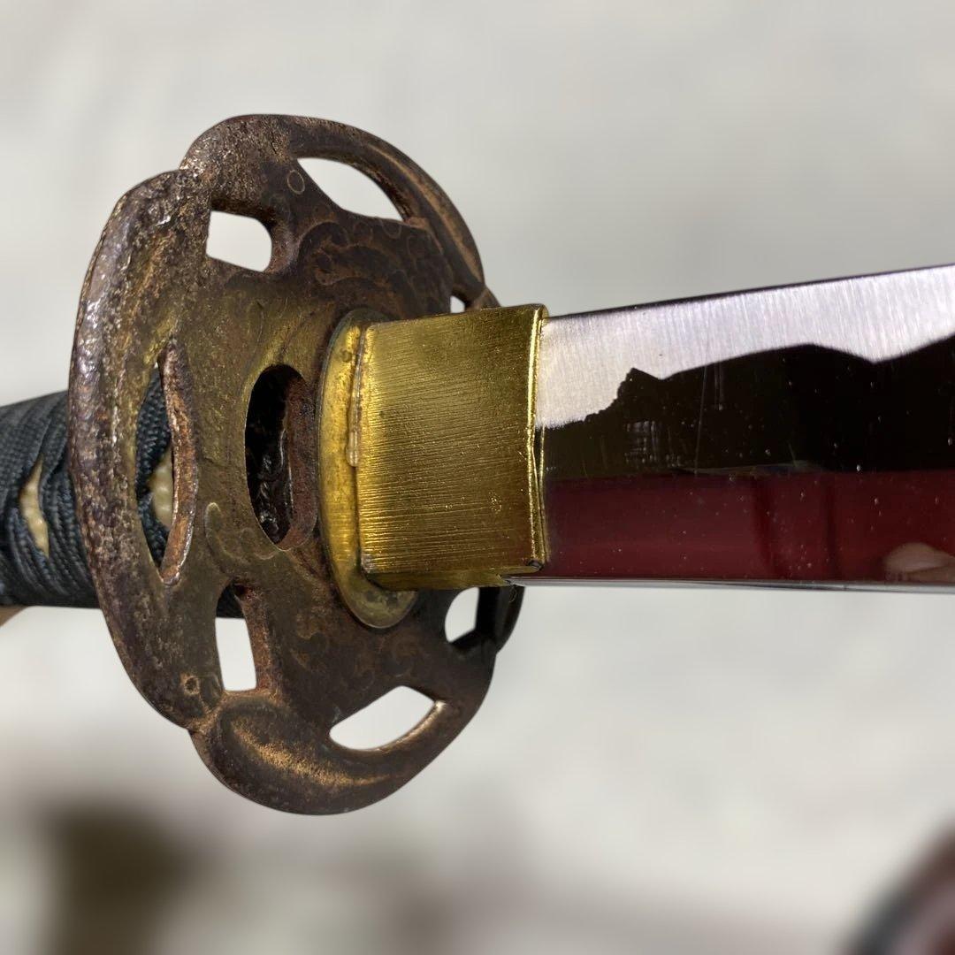 割安模造刀 濃緑柄 波絵透し丸鍔 梨地茶鞘