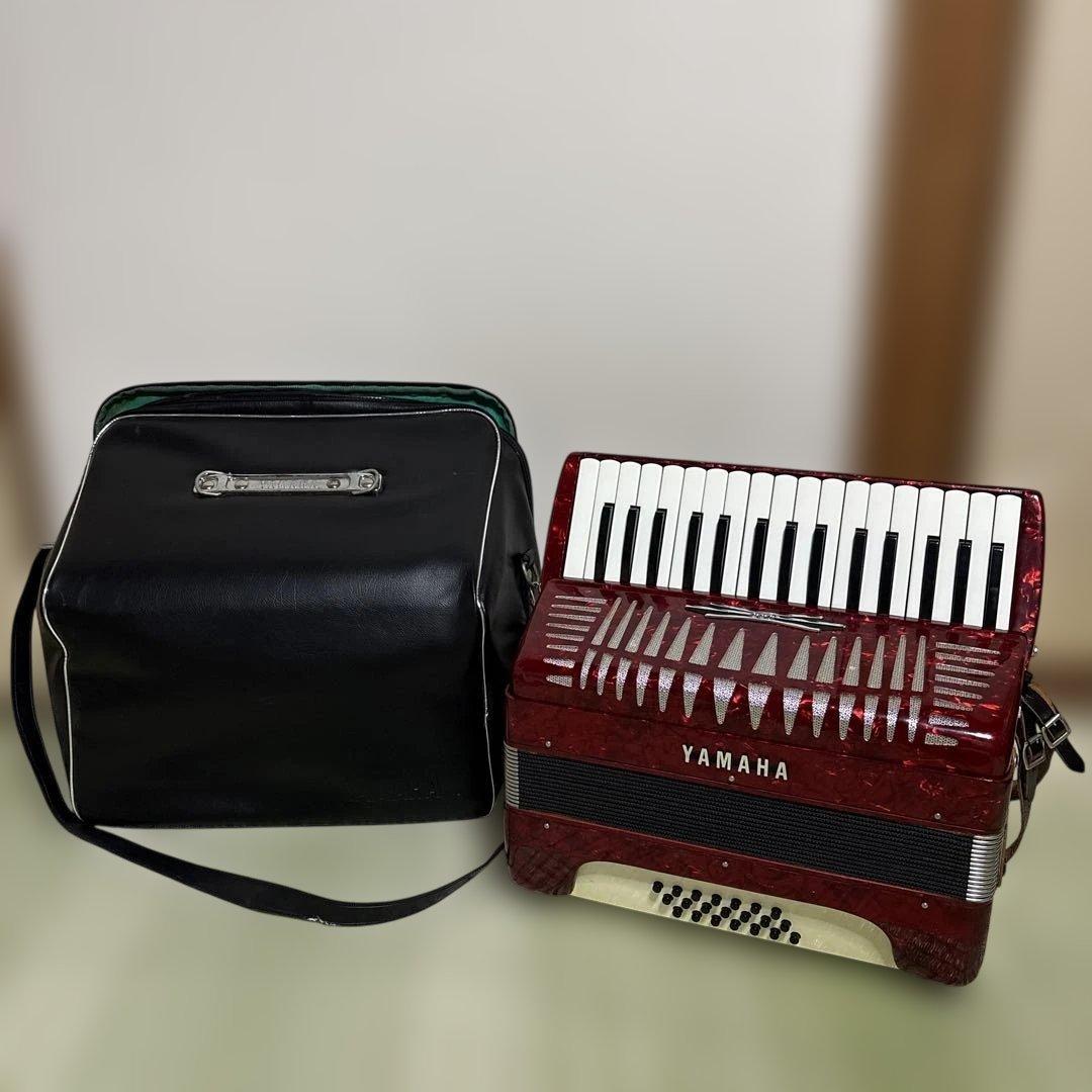 ヤマハ　YAMAHA アコーディオン　ピアノ　鍵盤　楽器　演奏　赤　ソフトケース Yahoo!オークション -「昭和レトロ」(アコーディオン) (鍵盤楽器)の
