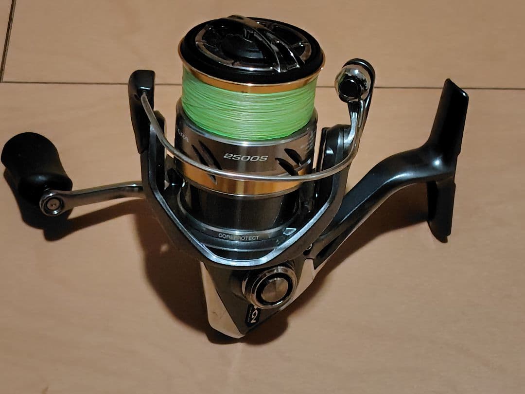 12月末迄・SHIMANO　アルテグラ2500S　ライン付 Amazon | シマノ(SHIMANO) リール 12 アルテグラ 2500S | シマノ