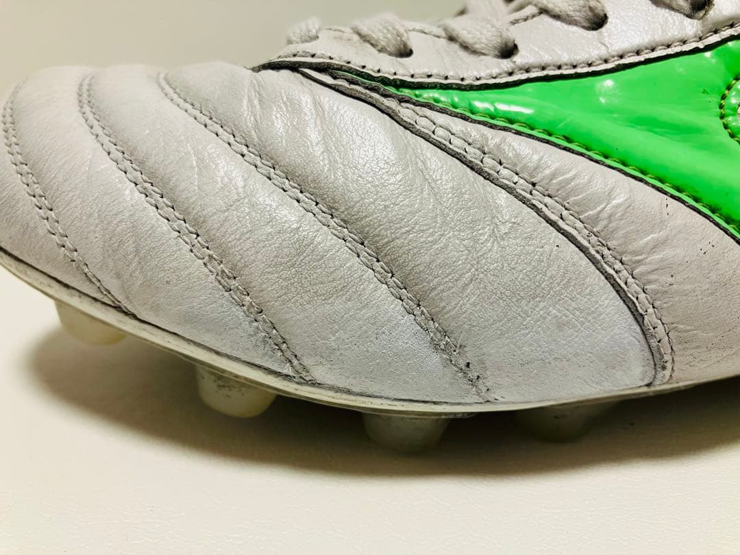 【再値下げ】モレリアⅡ 限定カラー　25.5cm