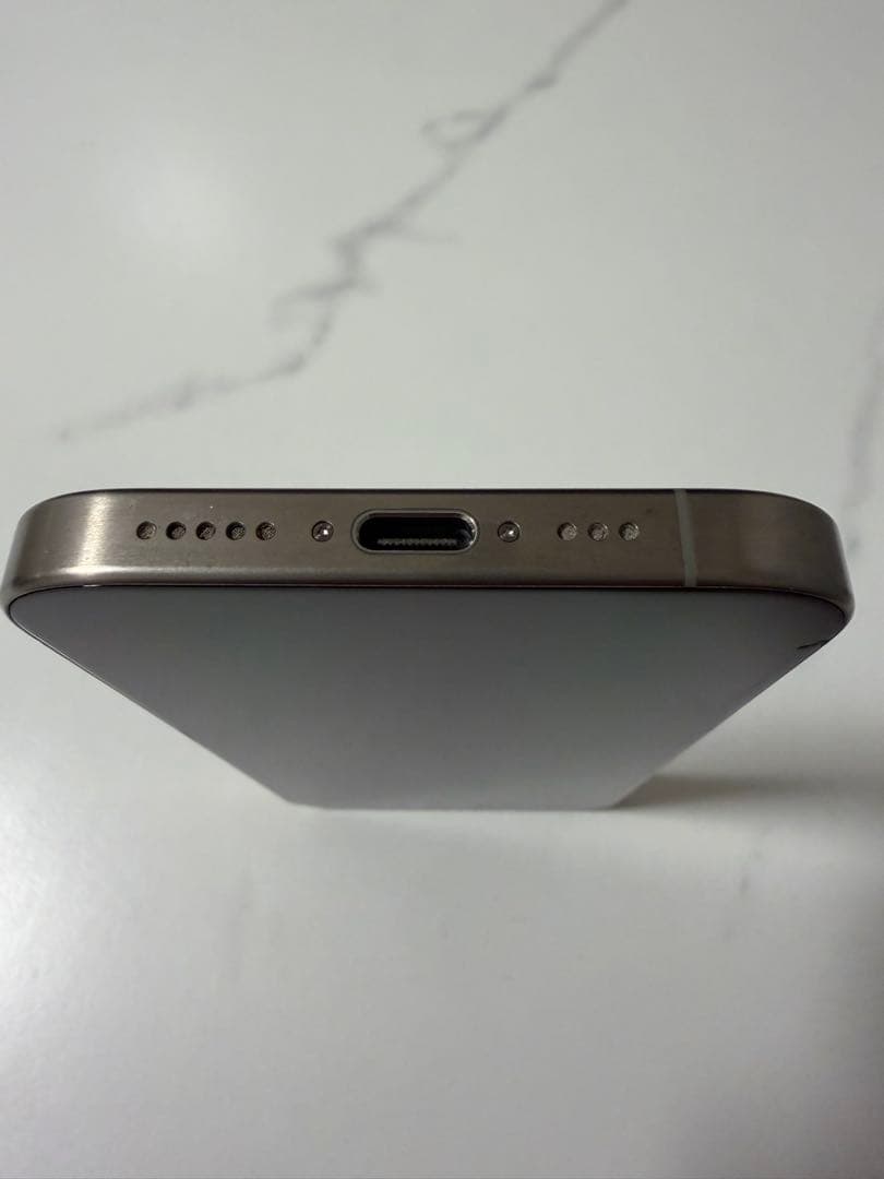 iPhone 15pro ジャンク品 起動不可 - メルカリ