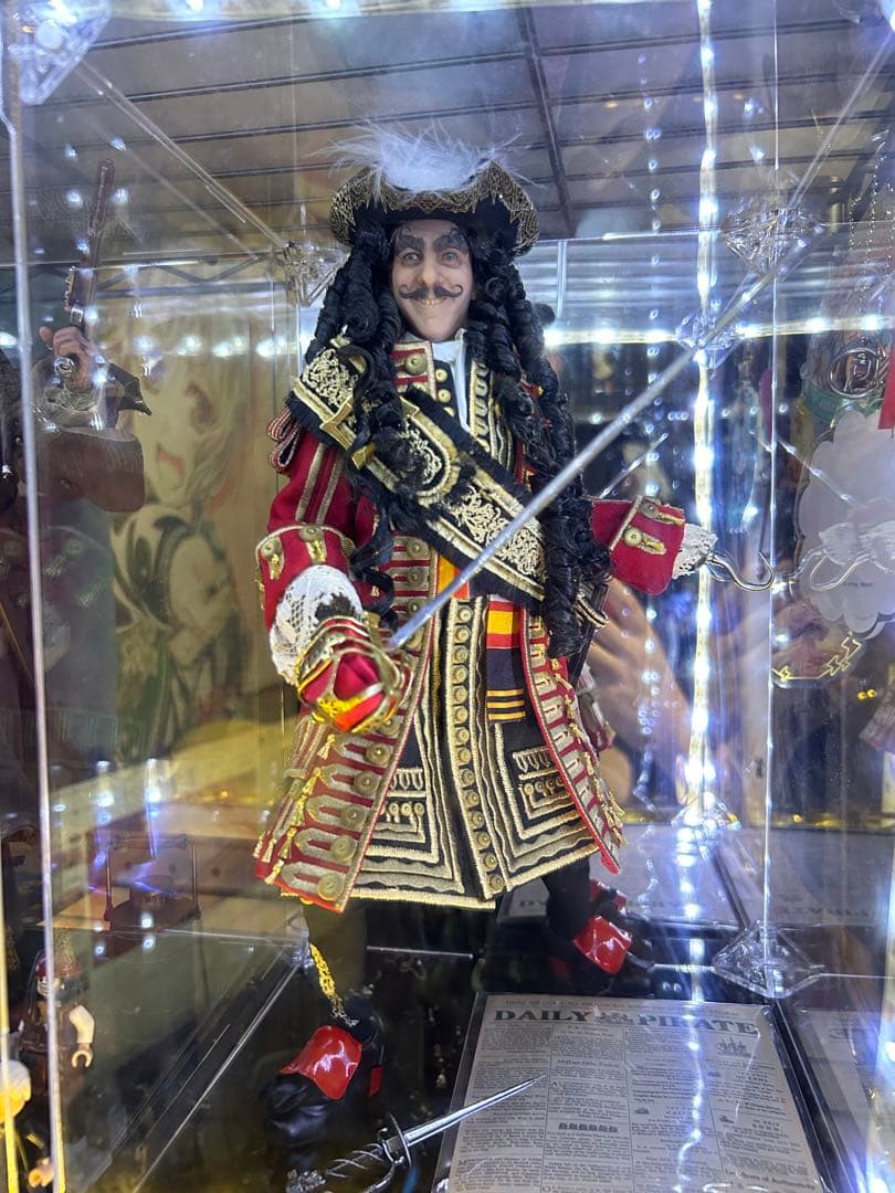 映画HOOK1/6カスタムフィギュア ダスティンホフマンフック船長ホットトイズ系