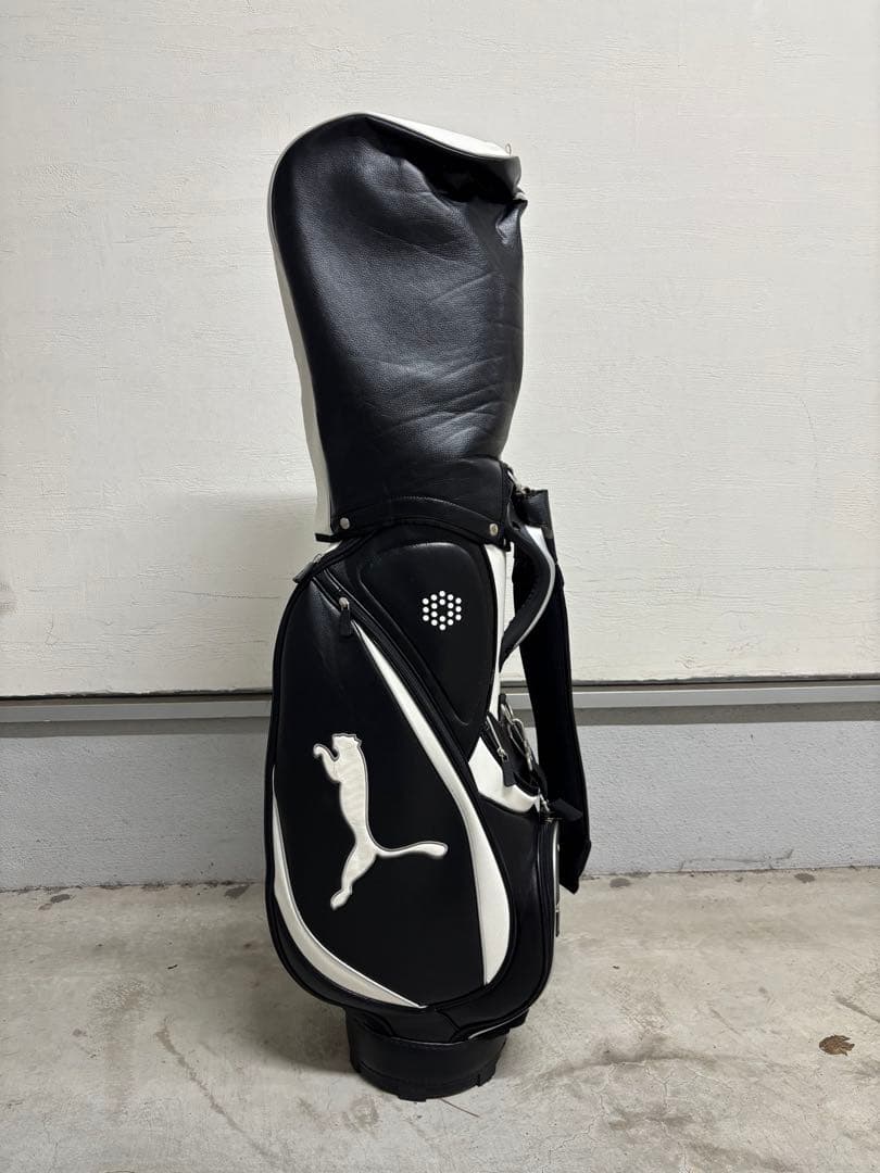 PUMA プーマ　キャディバッグ 黒/白　ゴルフバック　比較的美品 PUMA（プーマ） （メンズ）ゴルフ キャディバッグ ベゼル コブラ
