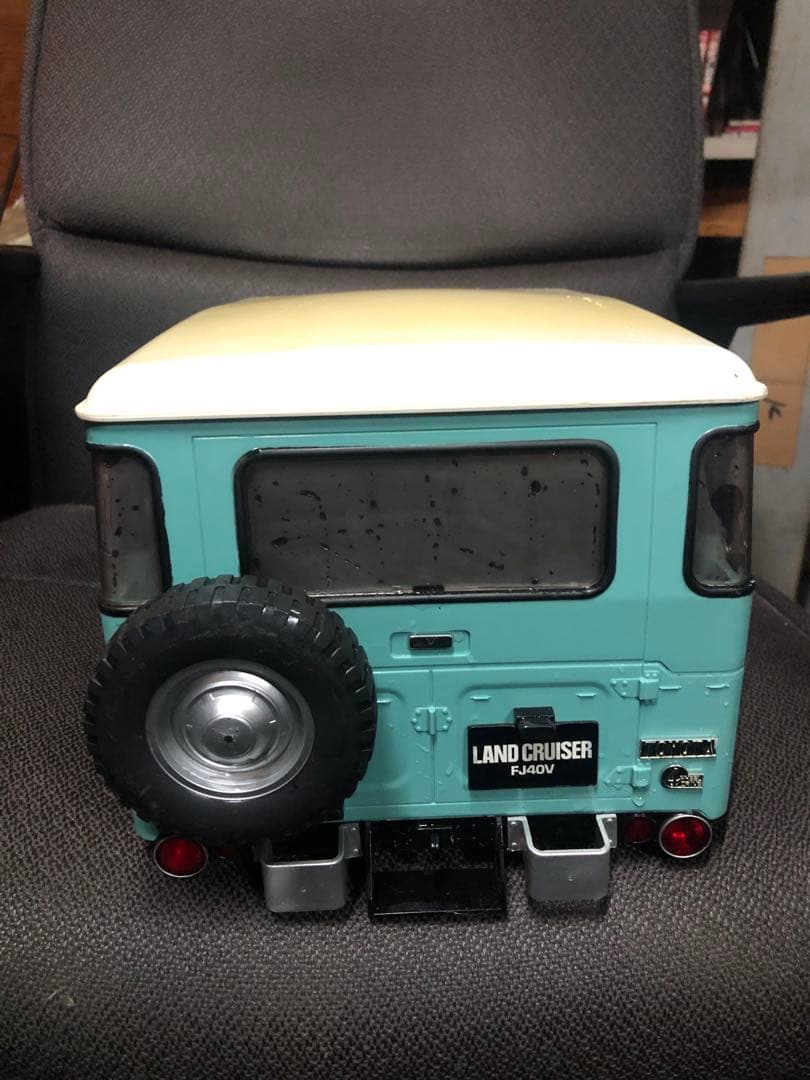 アオシマトヨタ ランドクルーザー ラジコンボディ