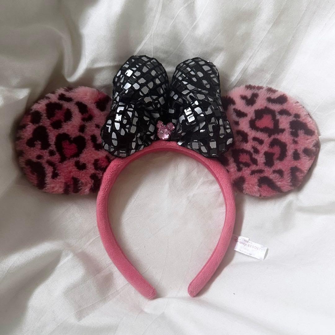 TOKYO Disney リゾート】ミニーマウス ピンクヒョウ柄カチューシャ