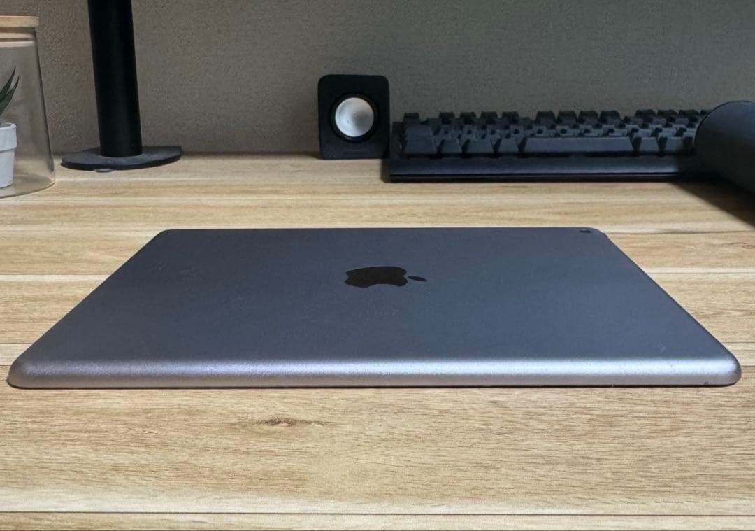 Apple iPad 9.7inch Wi-if モデル第5世代スペースグレイ