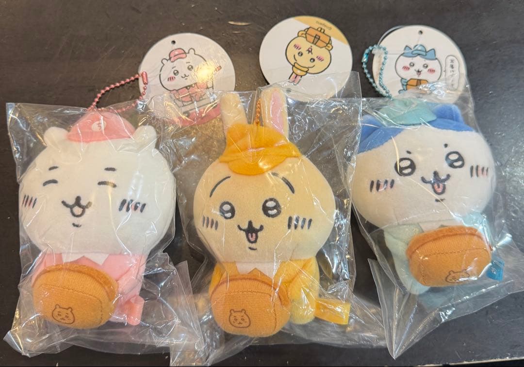 ちいかわ 働くスタッフさんマスコット ハチワレ うさぎ ぬい キーホルダー