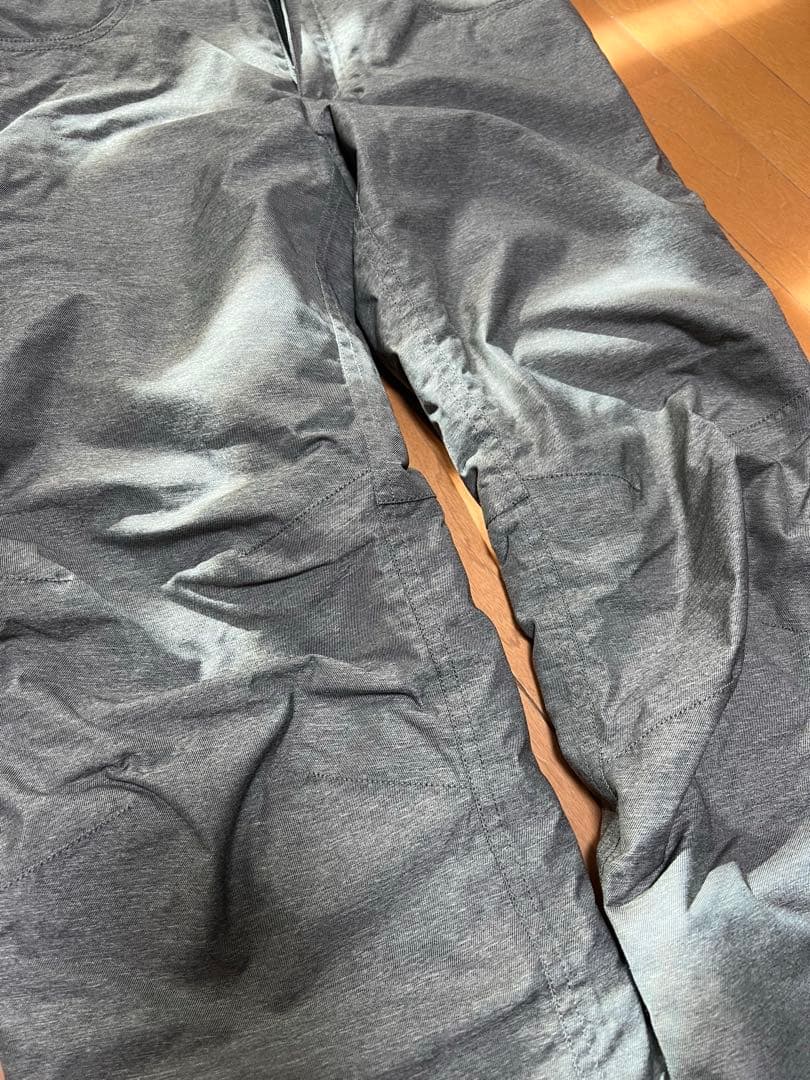 超美品】BURTONブラック×グレーセットアップM