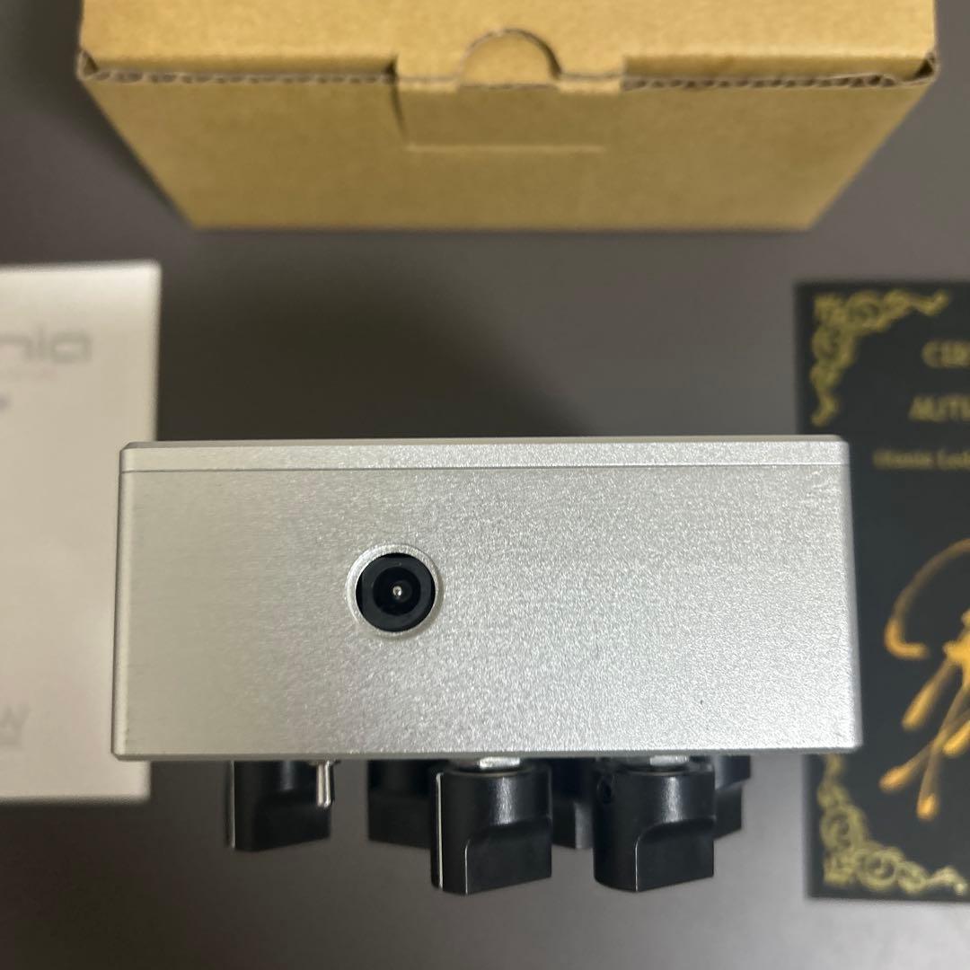 titania KARDIAN エフェクター　カージアン　Leda サイン付