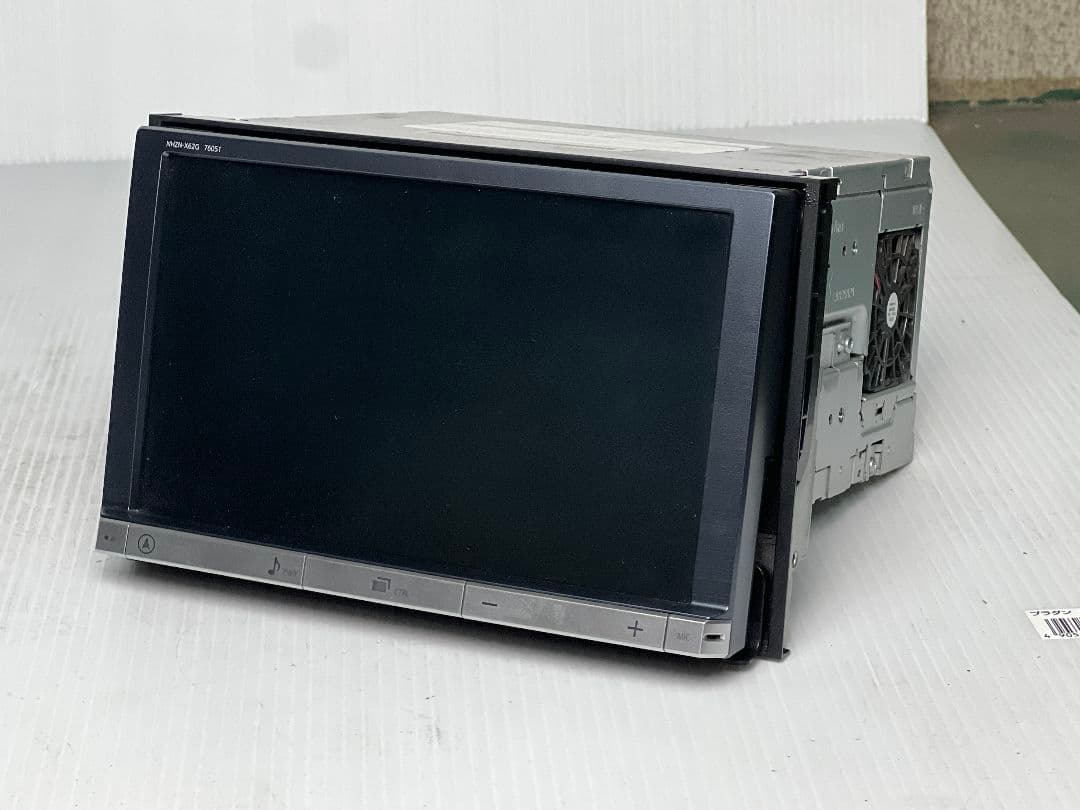 トヨタ純正ナビ フルセグチューナー 8インチ NHZN-X62G - メルカリ