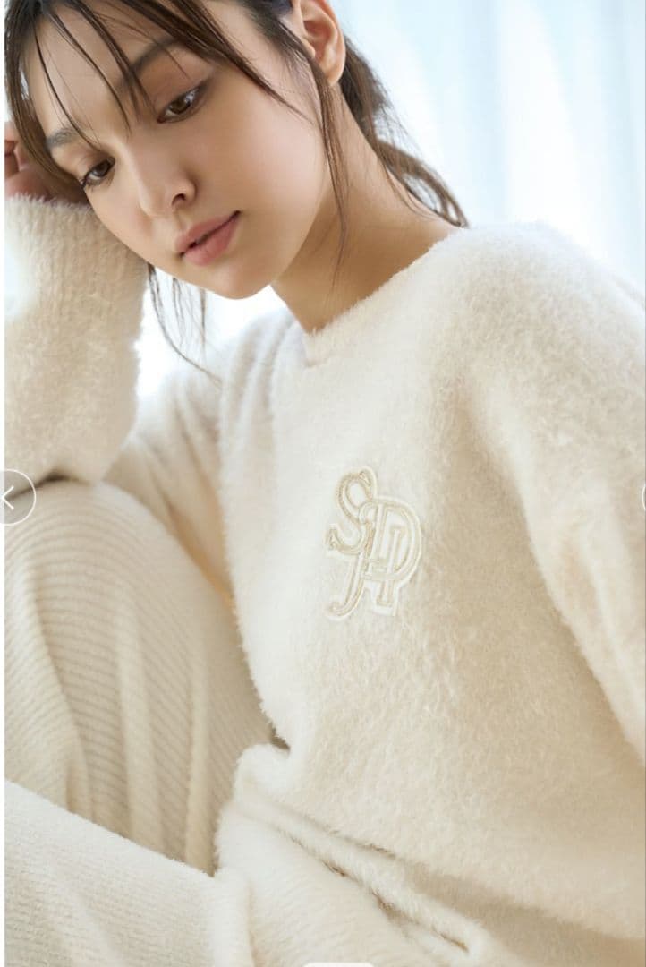 SNIDEL HOME シャギーニットプルオーバー&ロングパンツセット - メルカリ