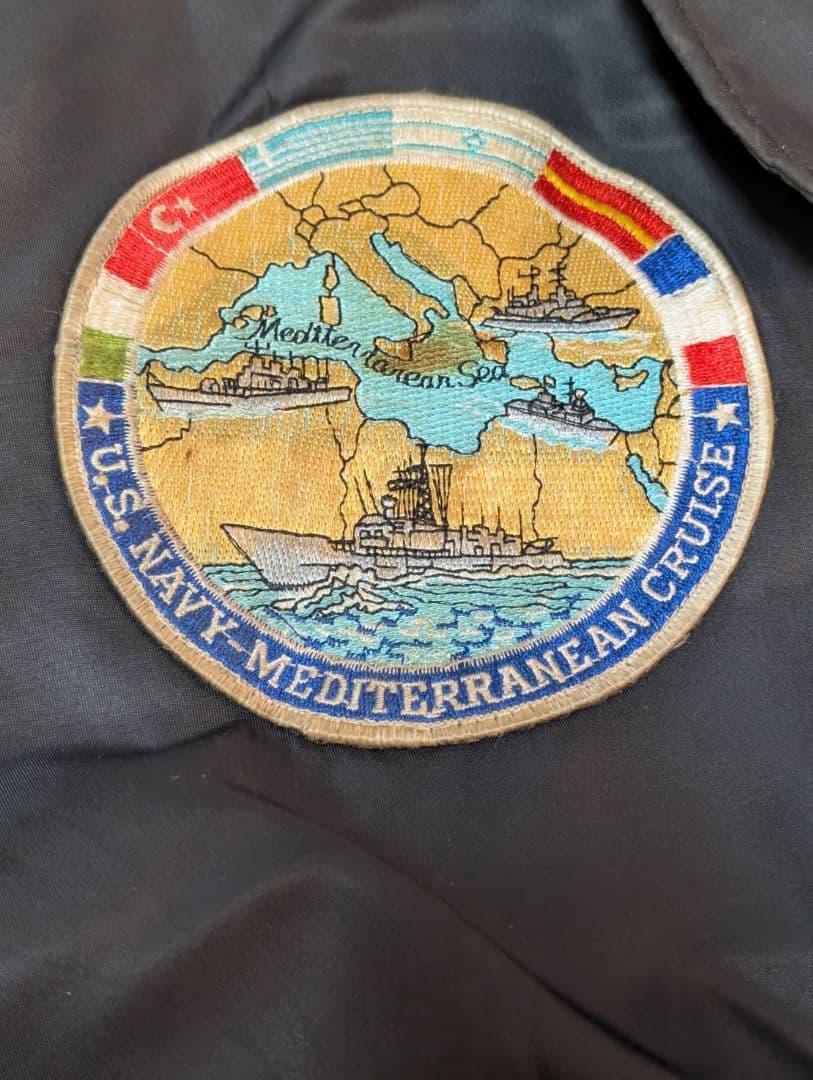 幻級【希少】90S U.S.NAVY 海軍 ツアージャケット ポパイ ベドジャン