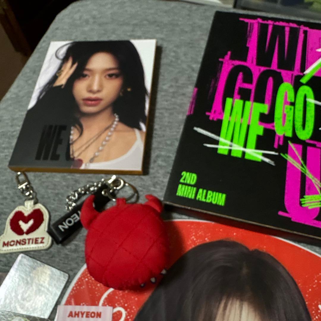 babymonster グッズ まとめ売り アヒョン多め - メルカリ