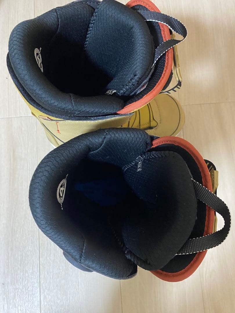 スノーボード Deeluxe Deemon L3 BOA 23.5cm