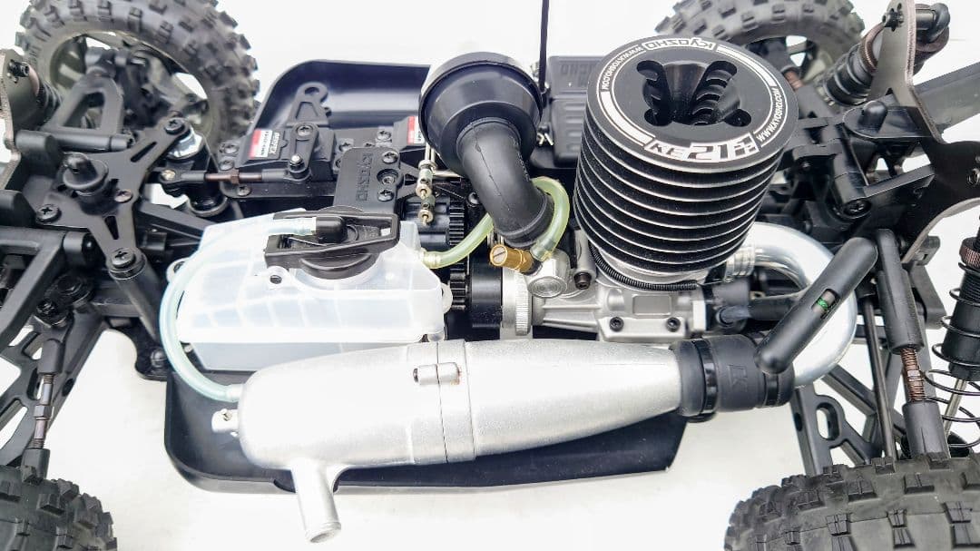 【未使用・未走行】1/8GP KYOSHO INFERNO NEO 3.0