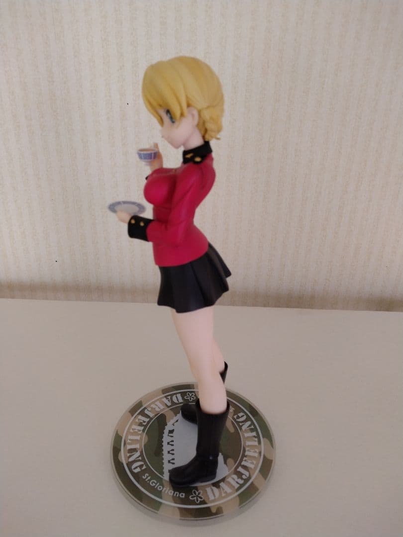 キューズQ ガールズ＆パンツァー 劇場版 ダージリン　フィギュア