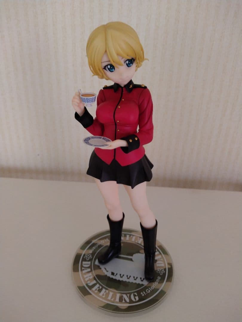 キューズQ ガールズ＆パンツァー 劇場版 ダージリン　フィギュア