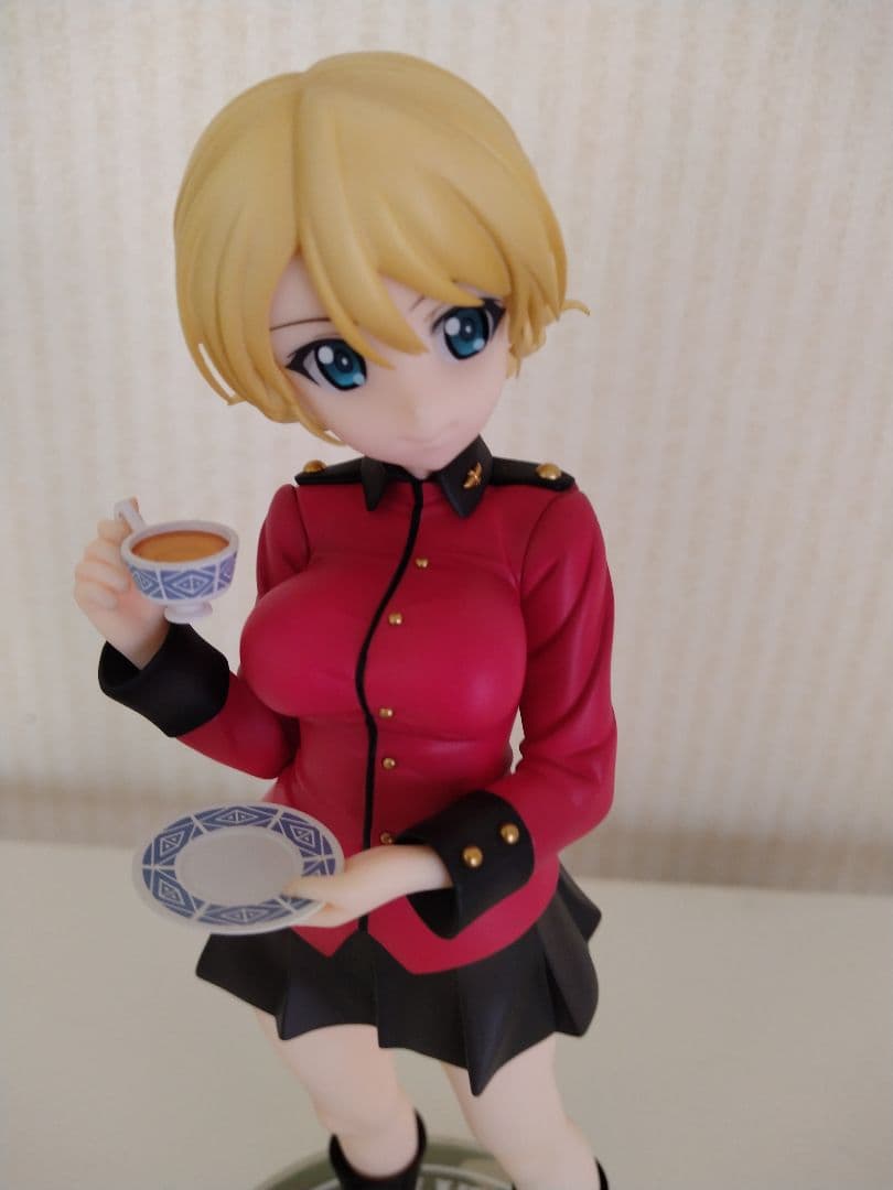 キューズQ ガールズ＆パンツァー 劇場版 ダージリン　フィギュア