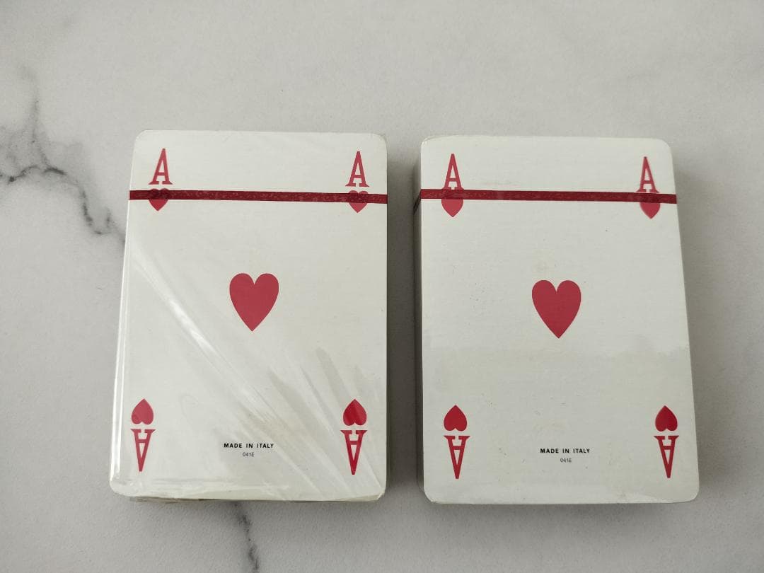 プ*ん様 【未開封】GUCCI トランプ2個 ボックス付き オールドグッチ