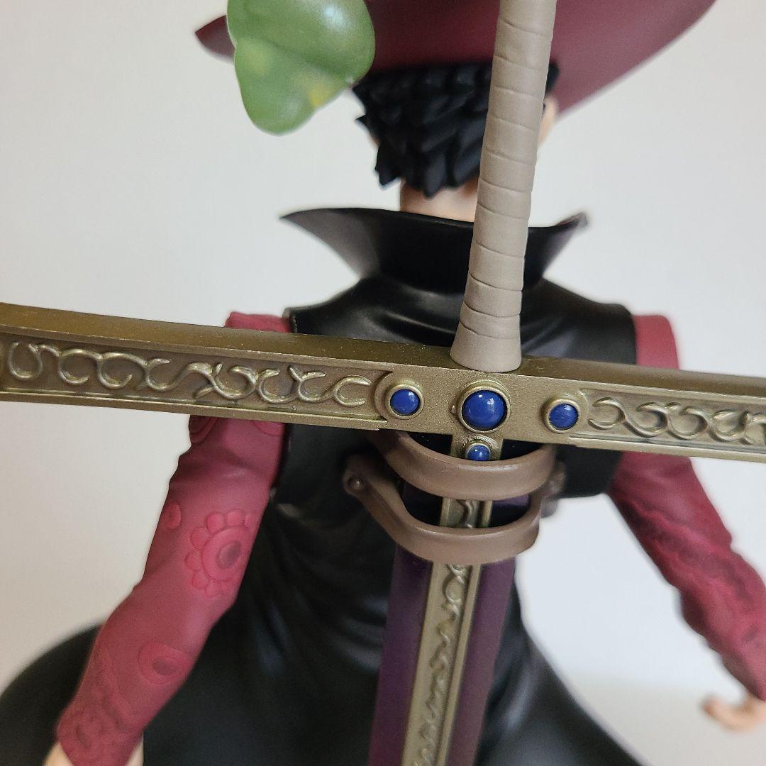 ONE PIECE　ワンピースミホークフィギアP.O.P