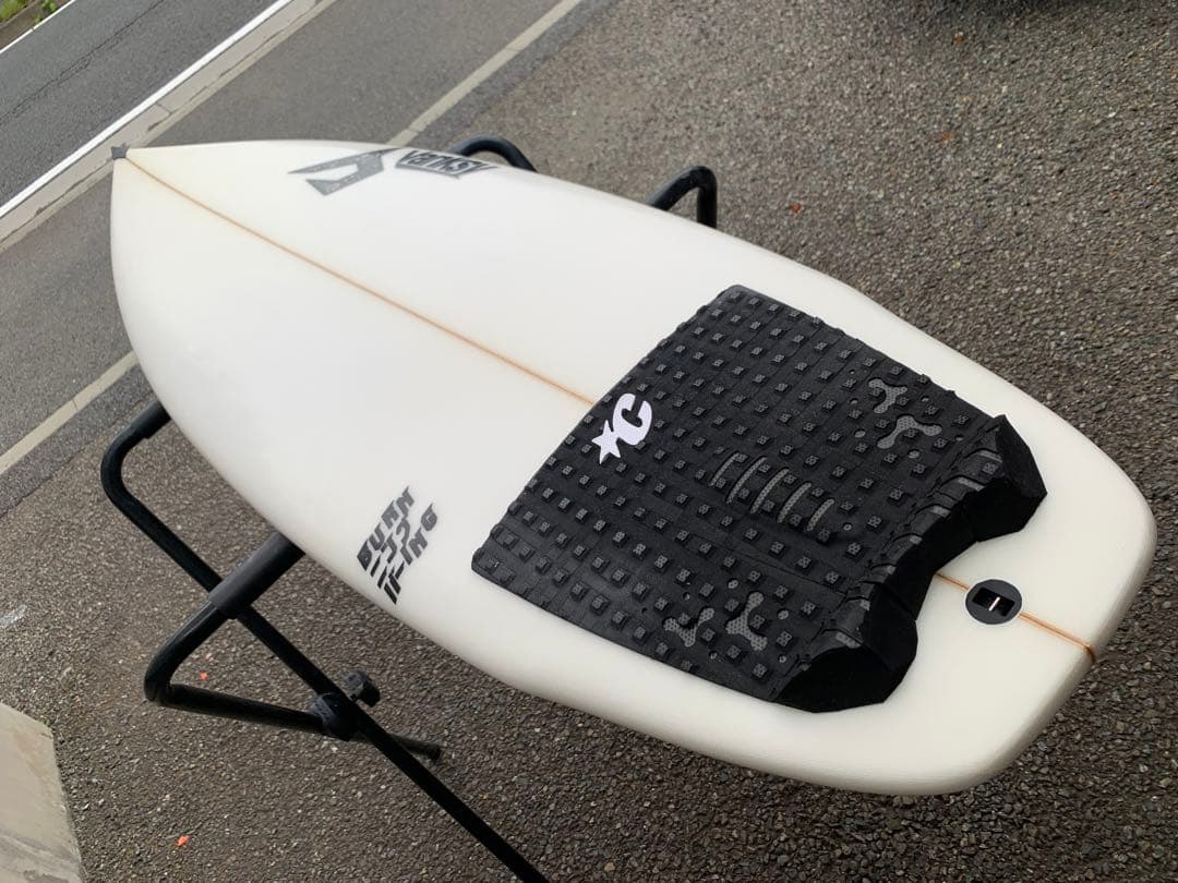 ジャスティスサーフボード、バーニングモデル - メルカリ