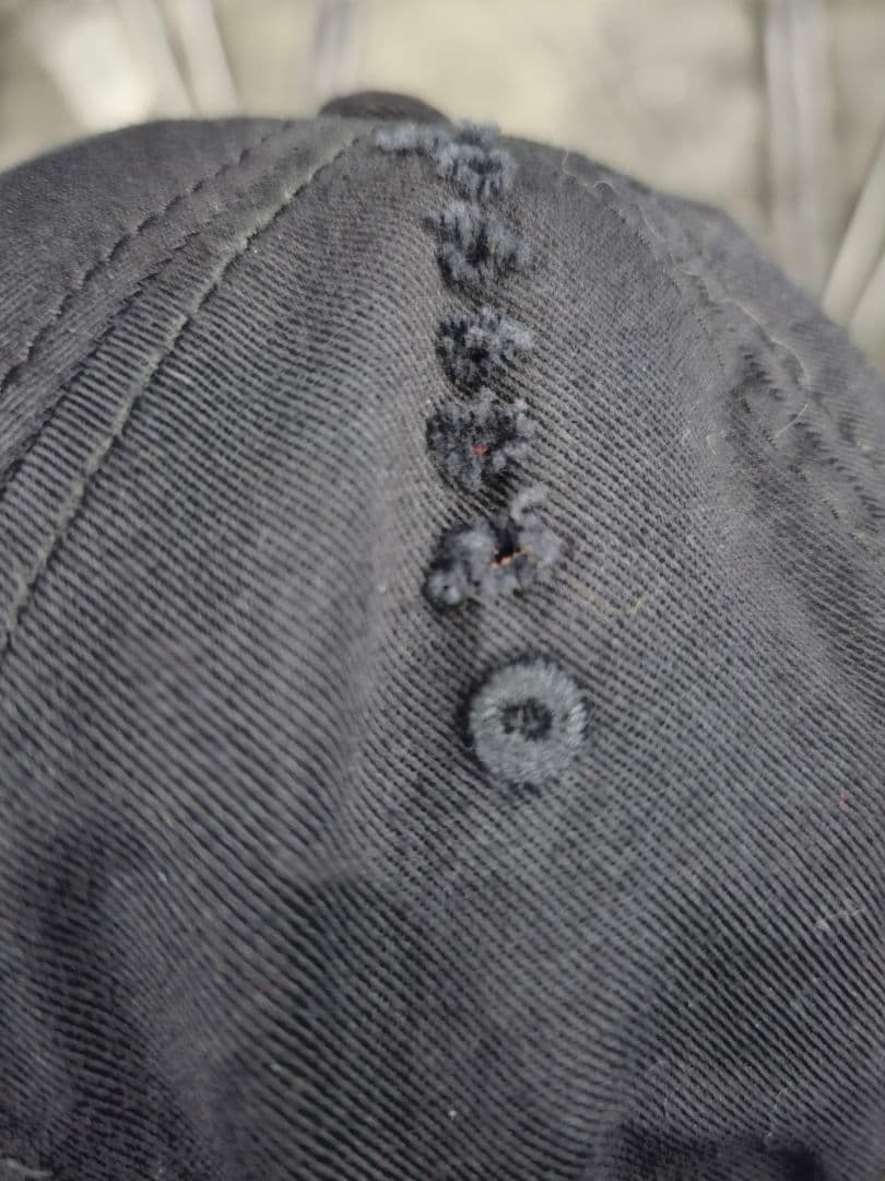 【会場限定販売】TYLA ロゴ刺繍 ダメージ加工　キャップ 黒　オマケ付き