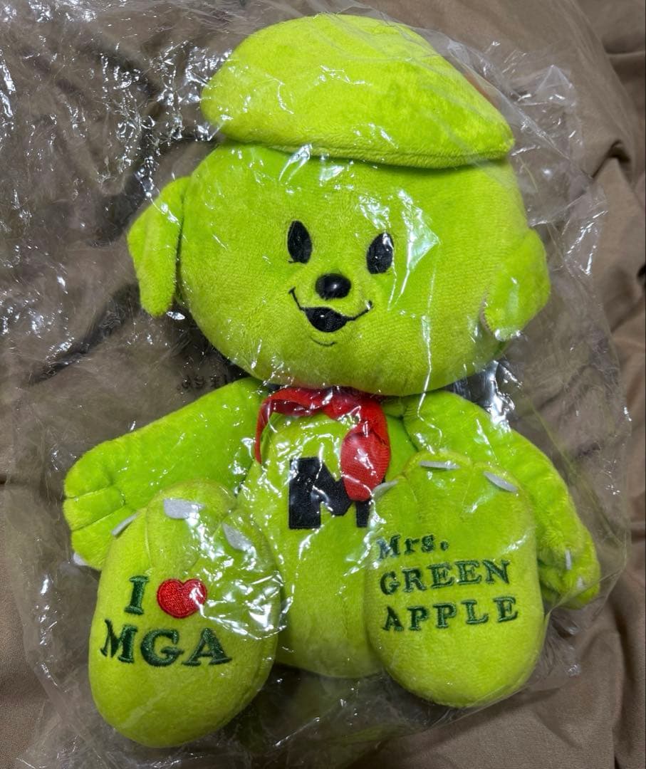 メメル ミセス Mrs. GREEN APPLE ぬいぐるみ 金テープ