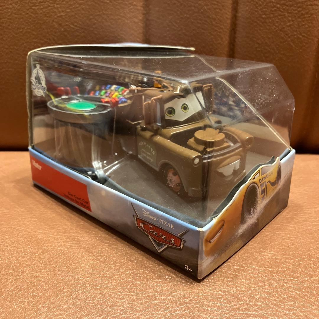レア ディズニーストア限定 カーズ メーター ダイキャストフィギュア