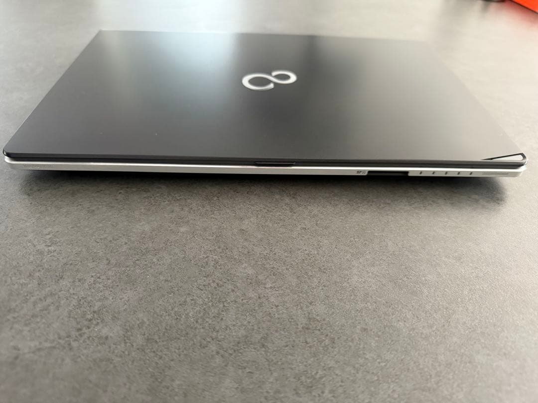 ハ*ー様 LIFEBOOK WS1/T Core i7 RAM12GB SSD2 - メルカリ