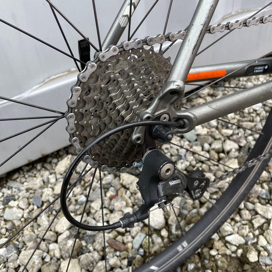 高機能クロスバイク 7.5FX 身長175-186cm 定価12.5万円