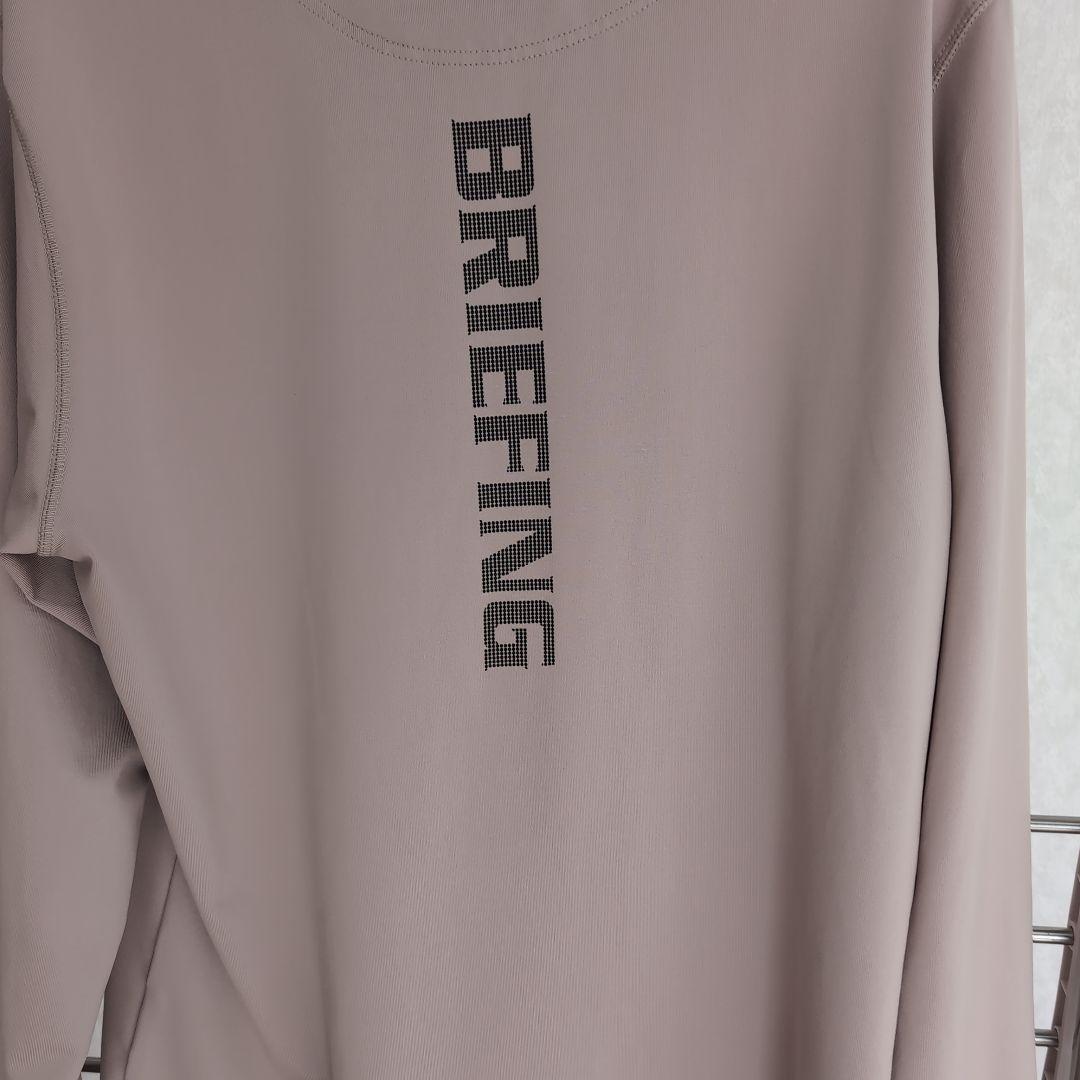 BRIEFING ブリーフィング ベージュのモックネック - メルカリ