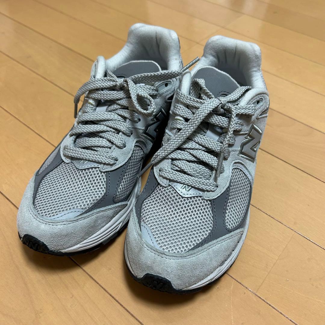 【⭐︎1/23まで限定⭐︎】New Balance 2002r グレー 23.5cm