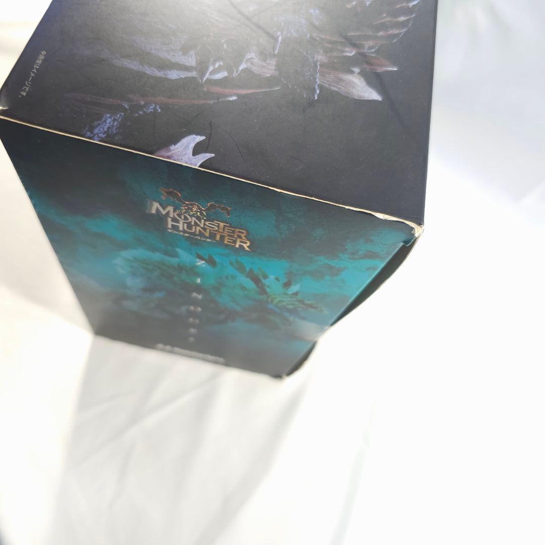 S.H.MonsterArts ジンオウガ 未開封品