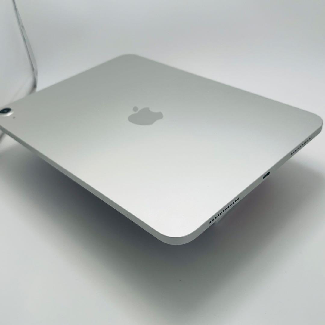 S 99% iPad 第11世代 256GB シルバー Wi-Fi 本体 - メルカリ