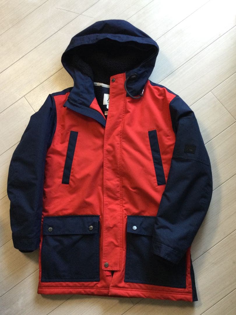 クイックシルバー　スノボジャケット　マウンテンパーカー M Quiksilver（クイックシルバー） マウンテンパーカー ウインド