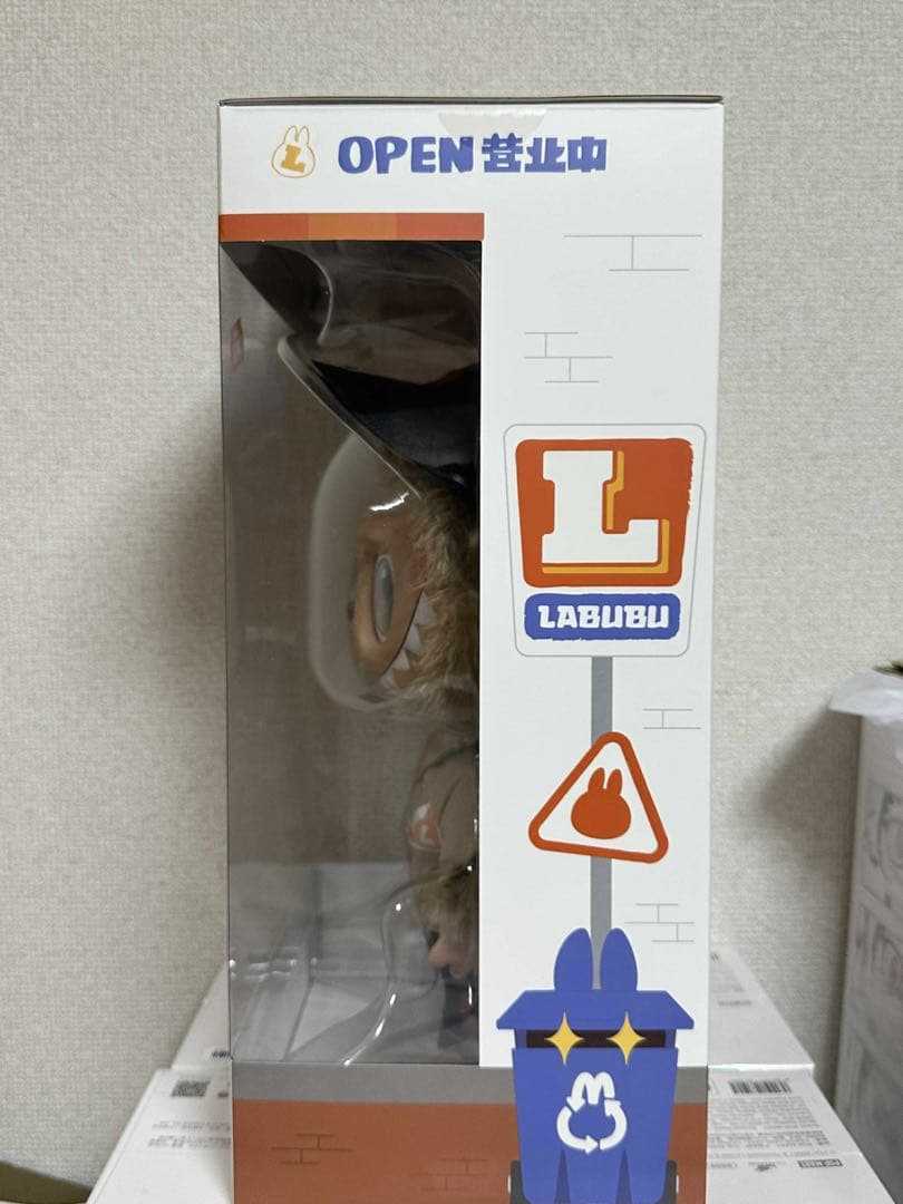 ぬいぐるみ THE MONSTER LABUBU THE NAUGHTY CASHIER