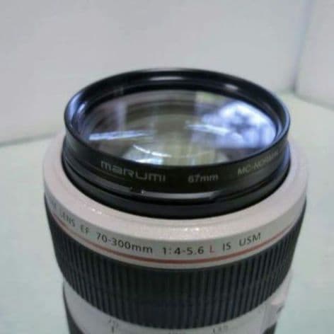 超美品　Canon EF 70-300mm f/4-5.6 IS USM ズーム