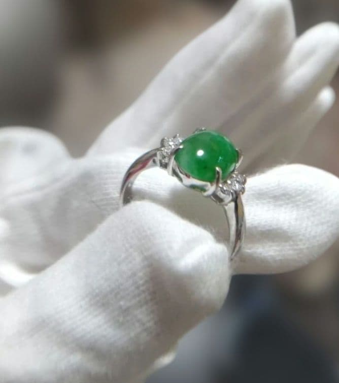 新品♥天然翡翠 2.11ct pt900 D0.12 鑑別付【特価】