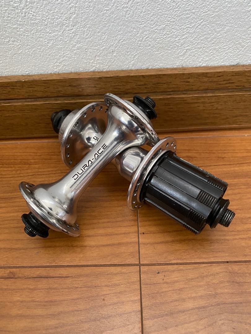 DURA-ACE ハブ F/7400,R/7403 - メルカリ